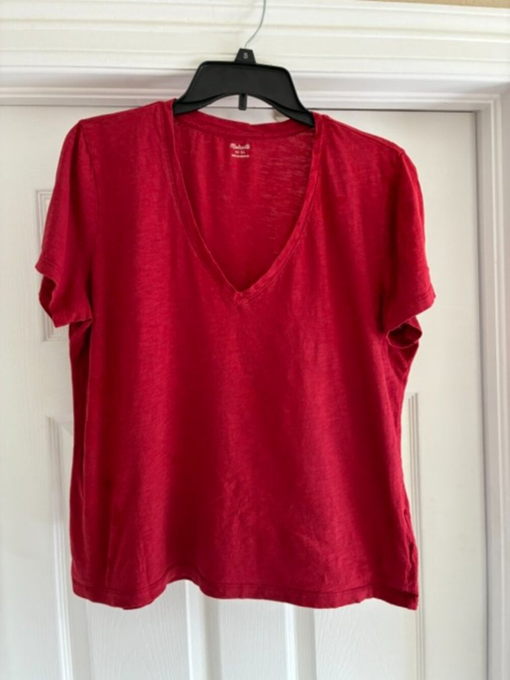Madewell XL red v-neck tee shirt!